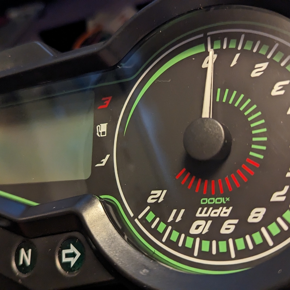 Universal Motorcycle Speedometer / Odometer (Instruments Gauge) Digital Tachomet - Picture 3 of 9